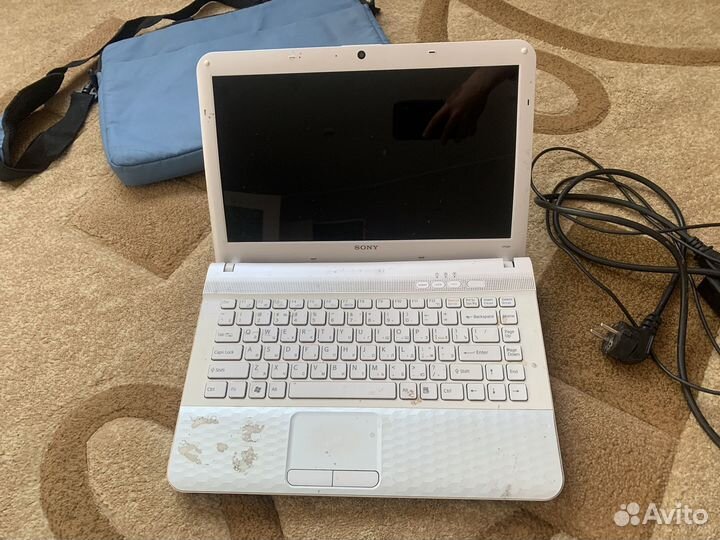 Ноутбук от sony vaio PCG-61B11V