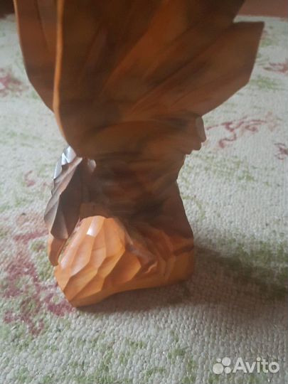 Статуэтка орел резная дерево