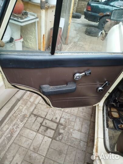 Салон иж 21251