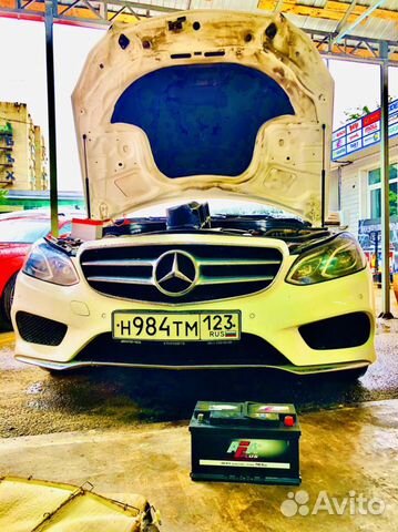 Аккумулятор на Мерседес Е200 w212 с установкой