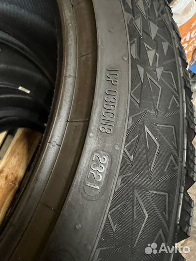 Continental IceContact 3 245/45 R19