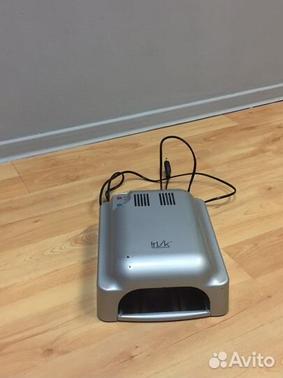 Лампа для ногтей