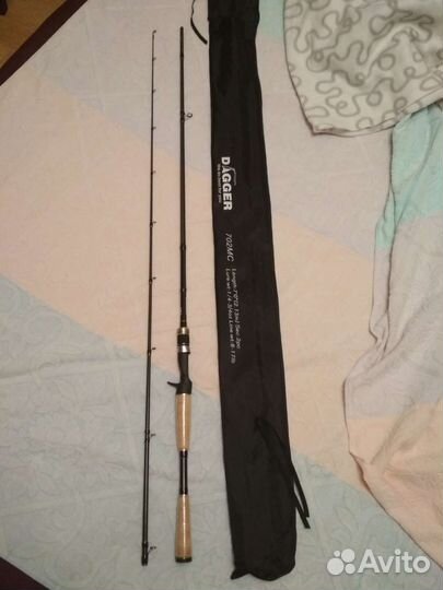 Кастинговый спиннинг Dagger 702 mc