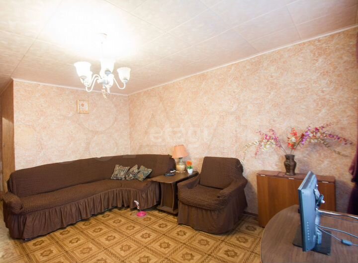 2-к. квартира, 79,6 м², 1/5 эт.