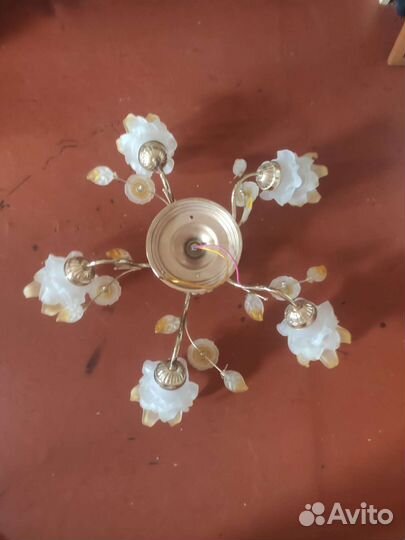 Люстры на дачу 3 штуки