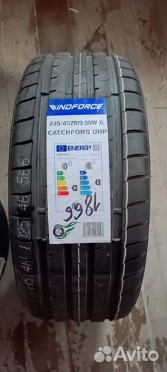Windforce Catchfors UHP 245/40 R19 и 275/35 R19 97W