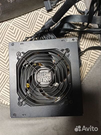 Блок питания 750w cooler master