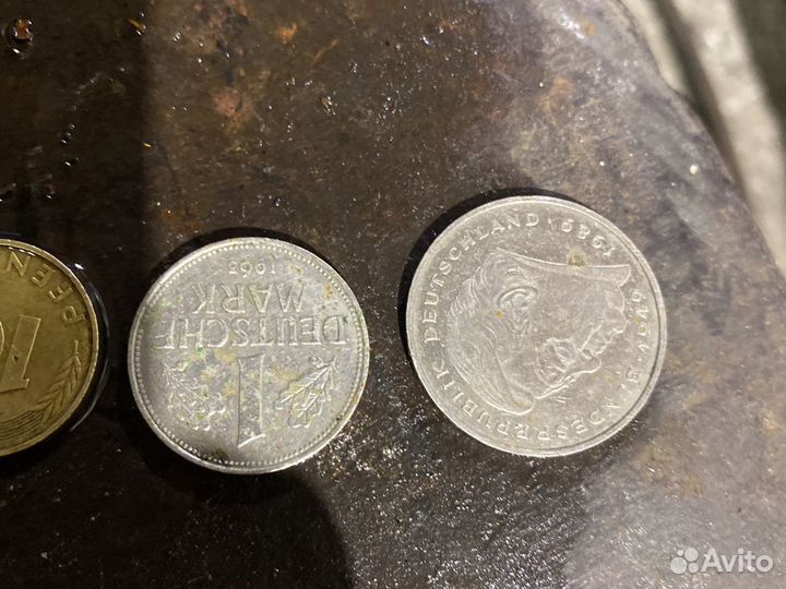 Монеты