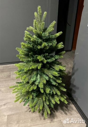 Ель искуственная