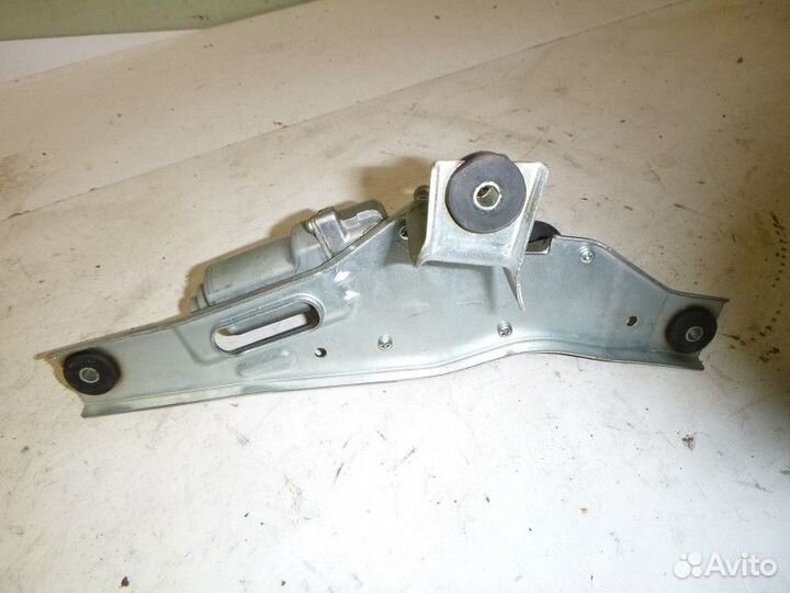 Моторчик стеклоочистителя задний nissan note note (E11) 2006