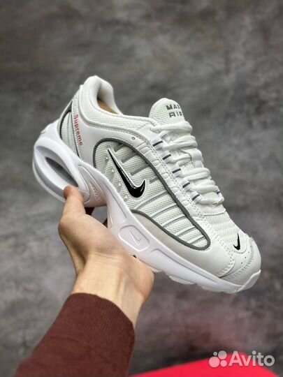 Кроссовки Nike Air Max Tailwind Суприм белые