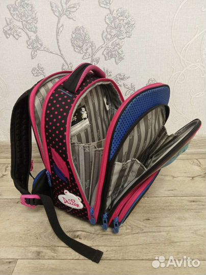 Ранец школьный для девочки