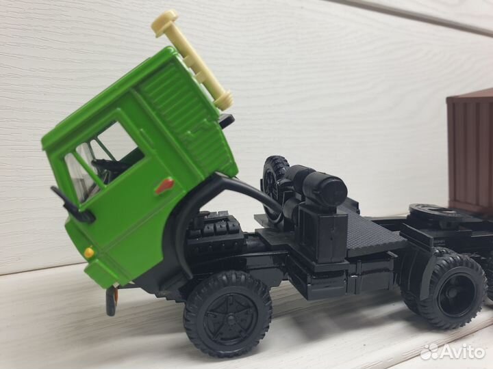 Камаз 5410 Контейнеровоз 1/43 Элекон модель