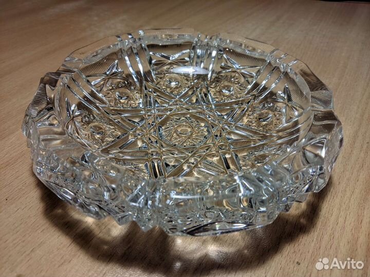 Хрустальная пепельница 4 штуки