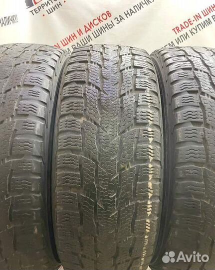 Nokian Tyres Hakkapeliitta CR3 215/60 R17 V