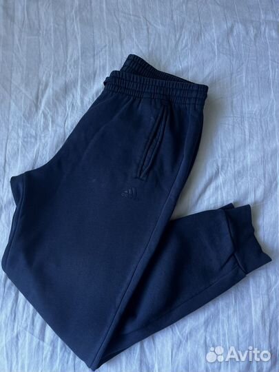 Спортивный костюм adidas