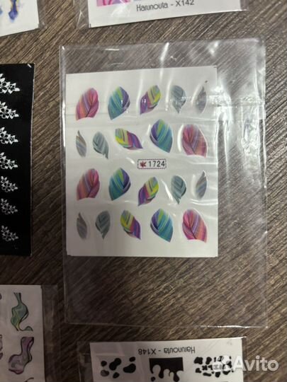 Наклейки для ногтей