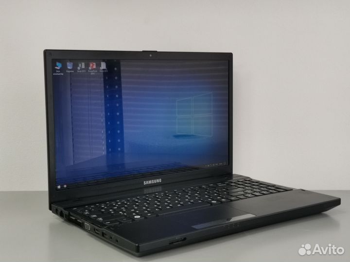 Мощный ноутбук Samsung NP3055V5A