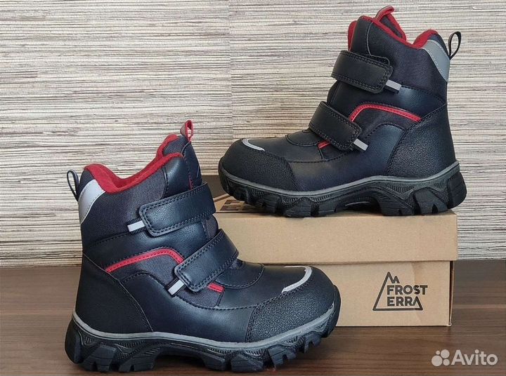 Ботинки зимние для мальчика 32р