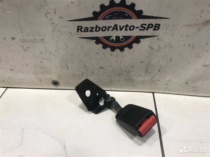 Ответная часть ремня безопасности Peugeot 308 200