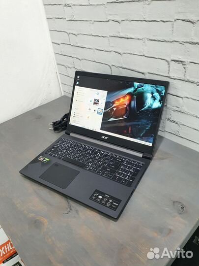 Игровой Acer Aspire 7 15.6