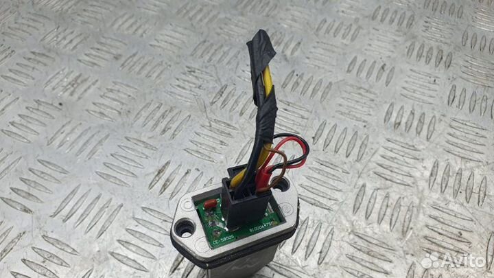 Реостат печки Kia Sportage 2 2.0 дизель 2010