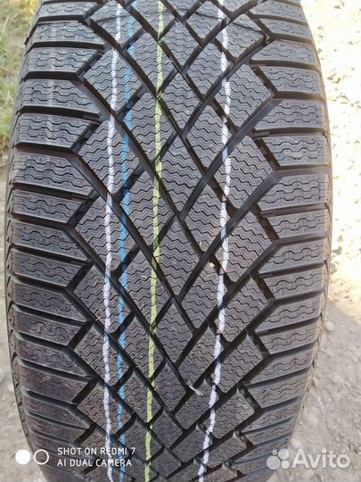 Continental ContiVikingContact 7 275/40 R21 107T