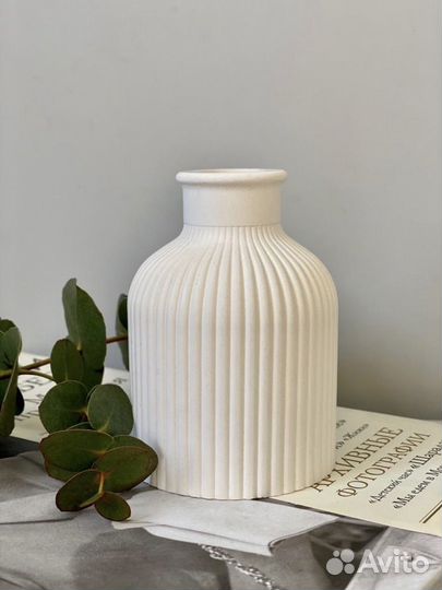 Подставка и ваза из гипса