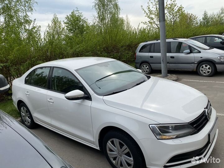 Volkswagen Jetta 1.6 AT, 2015, 37 000 км
