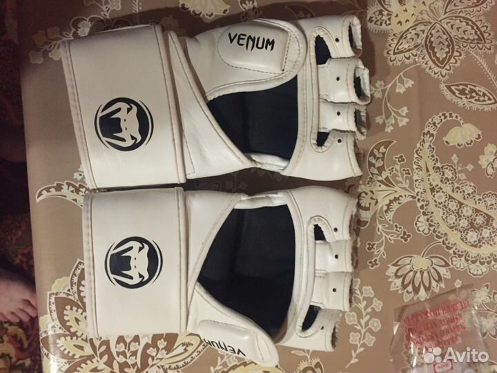 Перчатки venum Impact mma