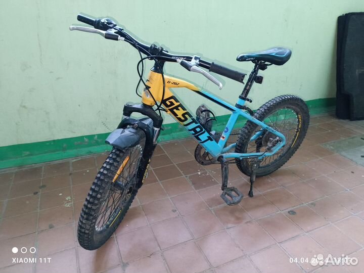 Продам велосипед детский бу
