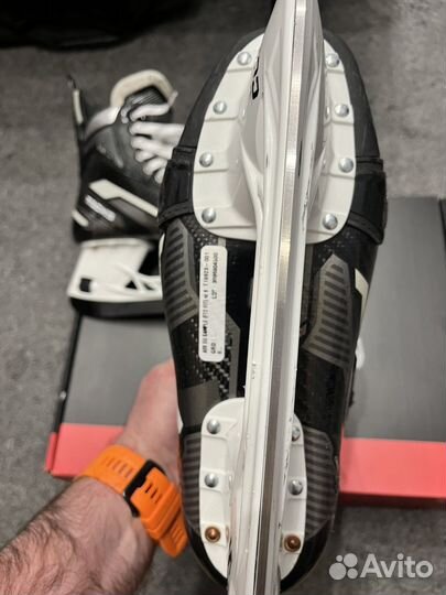 Коньки хоккейные CCM AS-V pro 9D(fit2)