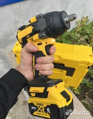 Гайковерт Dewalt 700 Nm Гарантия