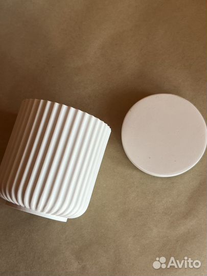 Стаканы из гипса с крышками