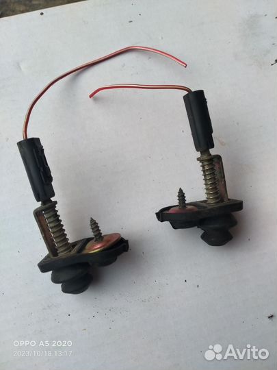 Концевики задних дверей Mazda Xedos 9