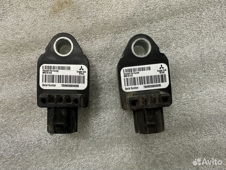 Датчик удара mitsubishi 8651a143