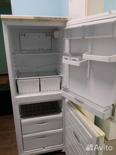 Холодильник бу Атлант 160см Гарантия 1 год