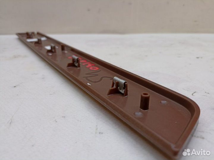 Накладка декоративная задняя правая Volkswagen