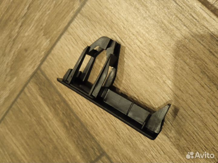 Накладка от Mercedes 190 (W201)