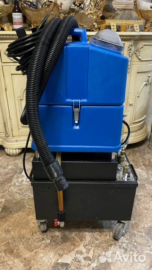 Моющий пылесос Santoema Италия