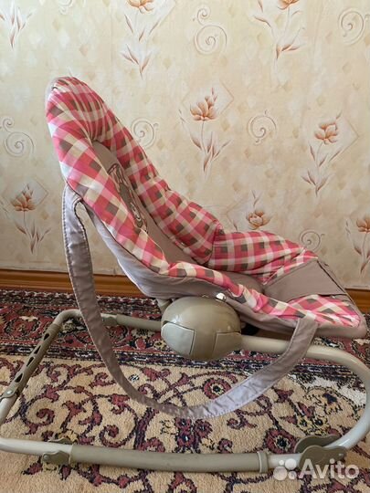 Шезлонг детский babyton