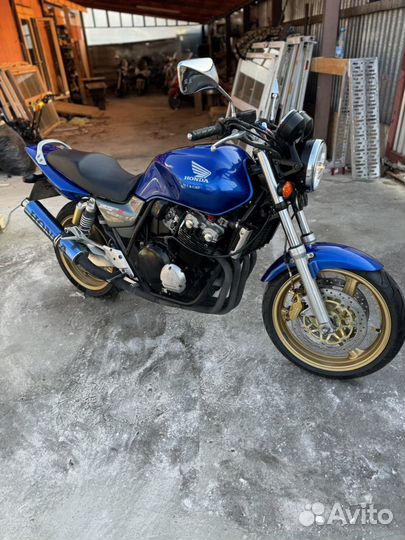 Honda cb 400 Vtec3