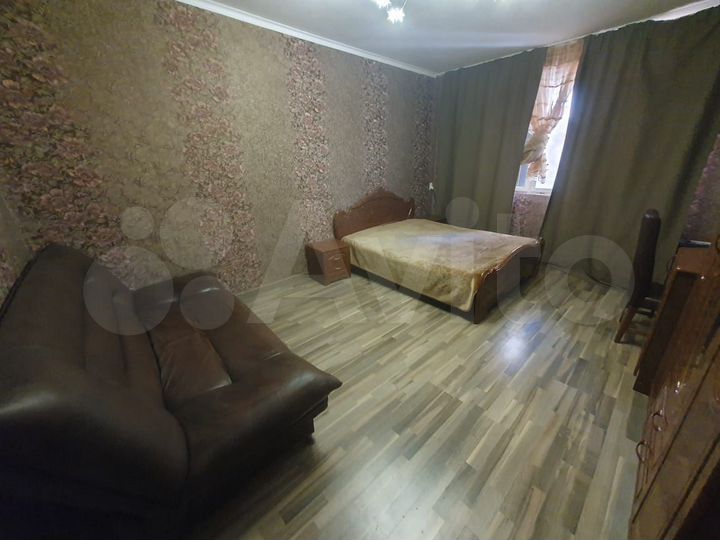 2-к. квартира, 49 м², 4/9 эт.