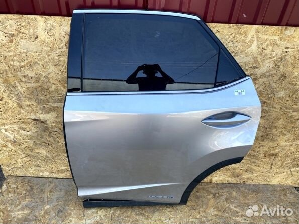 Дверь задняя левая Lexus RX 4