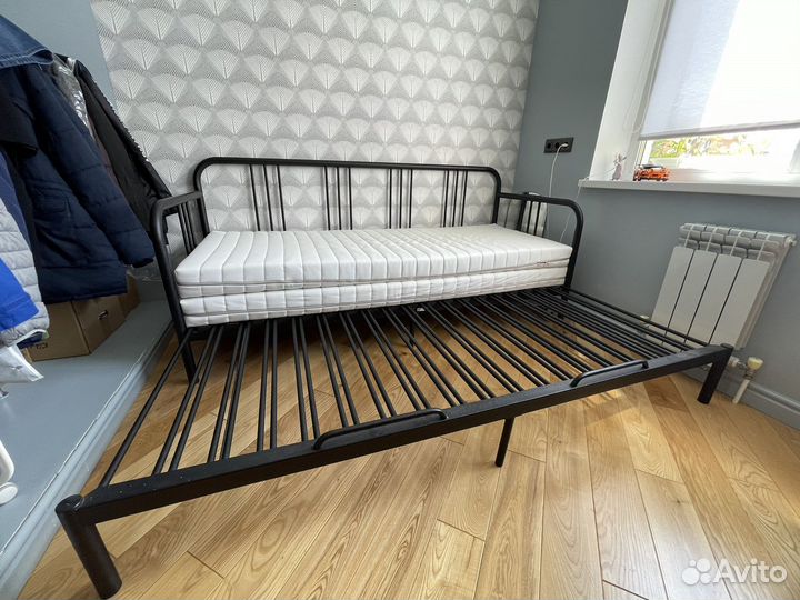 Кровать кушетка IKEA Fyresdal фиресдаль 160х200