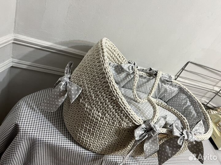 Корзинка переноска для малышей