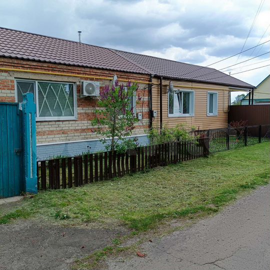 Дом 48 м² на участке 11 сот.