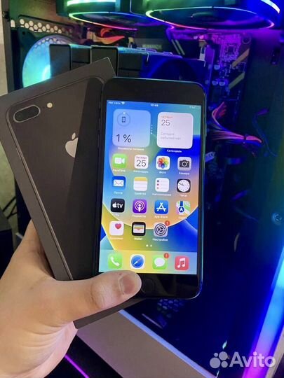 iPhone 8 Plus, 64 ГБ