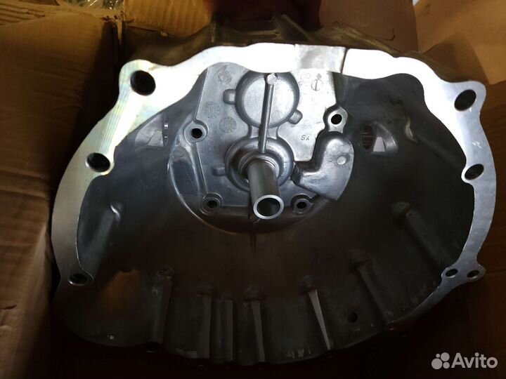 Картер сцепления 1039,1049C foton JC528T21601311