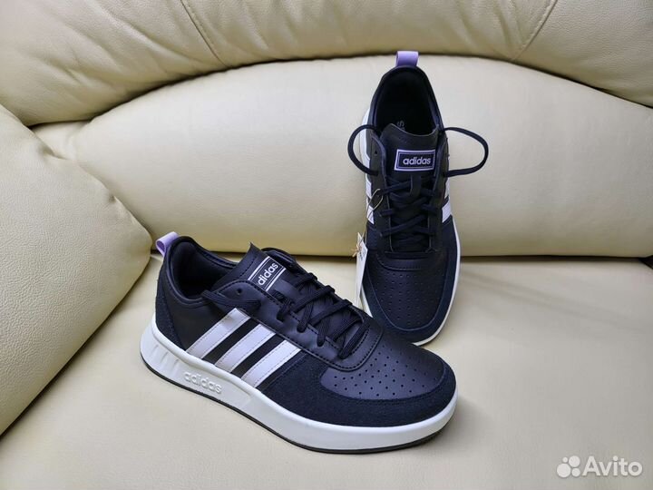 Кроссовки Adidas новые 39 р